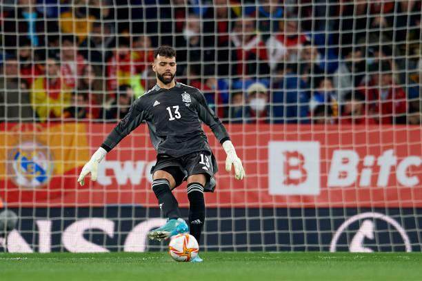 1648337862322085719.jpg gettyimages-1239528095-612x612.jpg